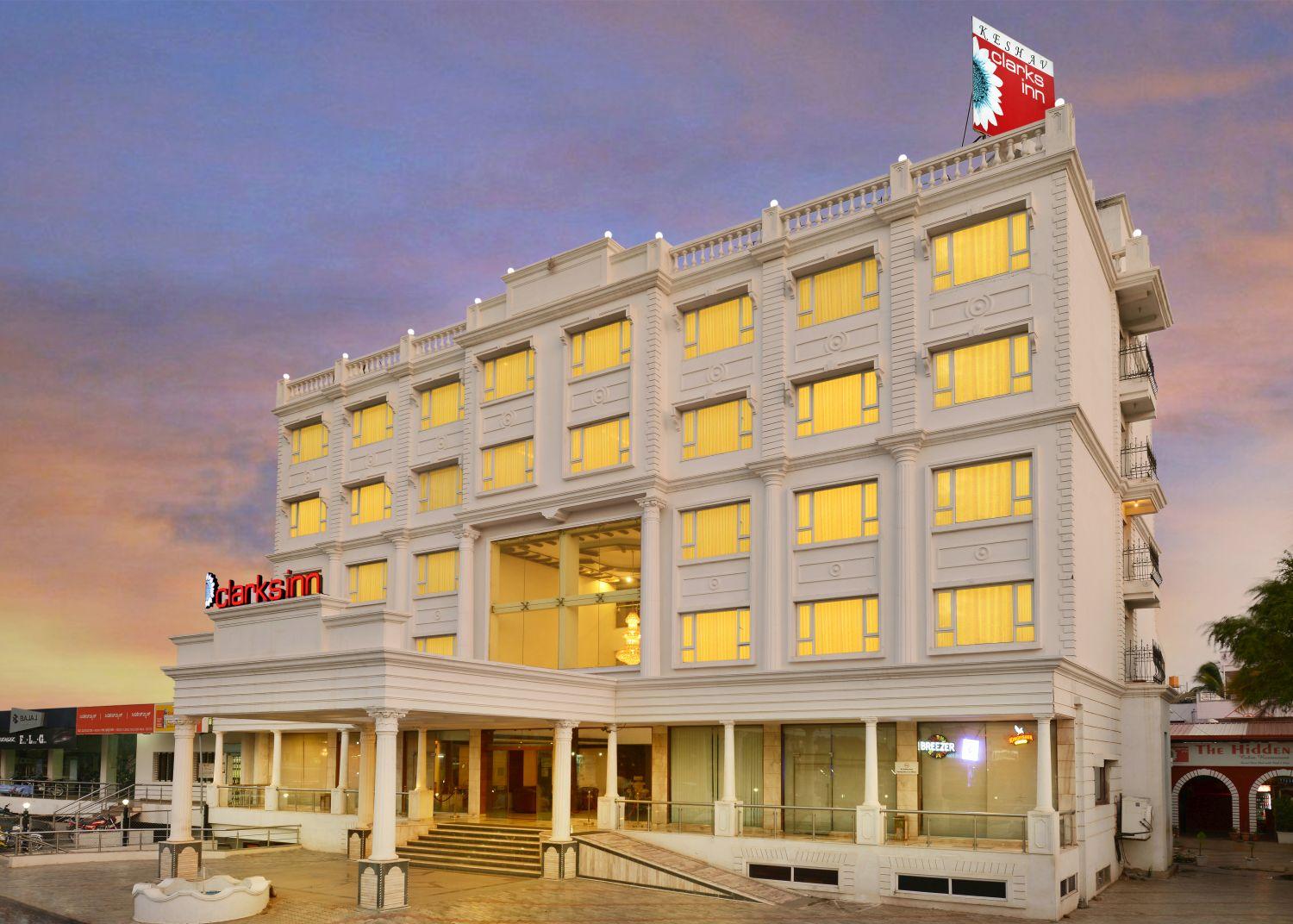 Clarks Inn Nehru Place Nové Dillí Exteriér fotografie